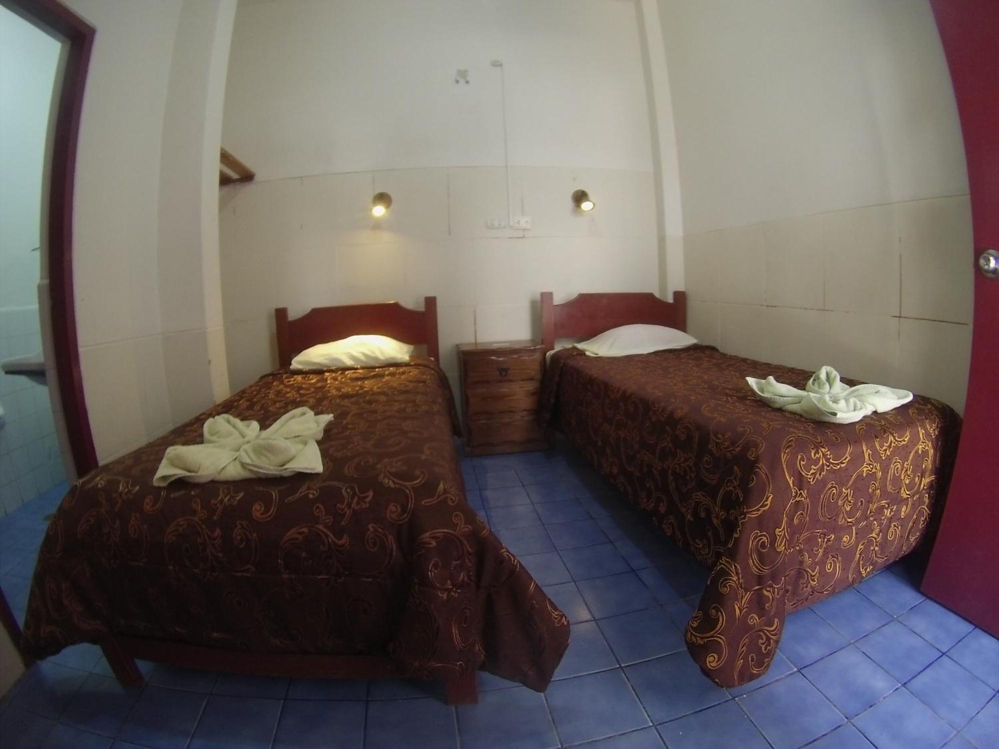 Hostal Naylamp Huanchaco Exterior photo