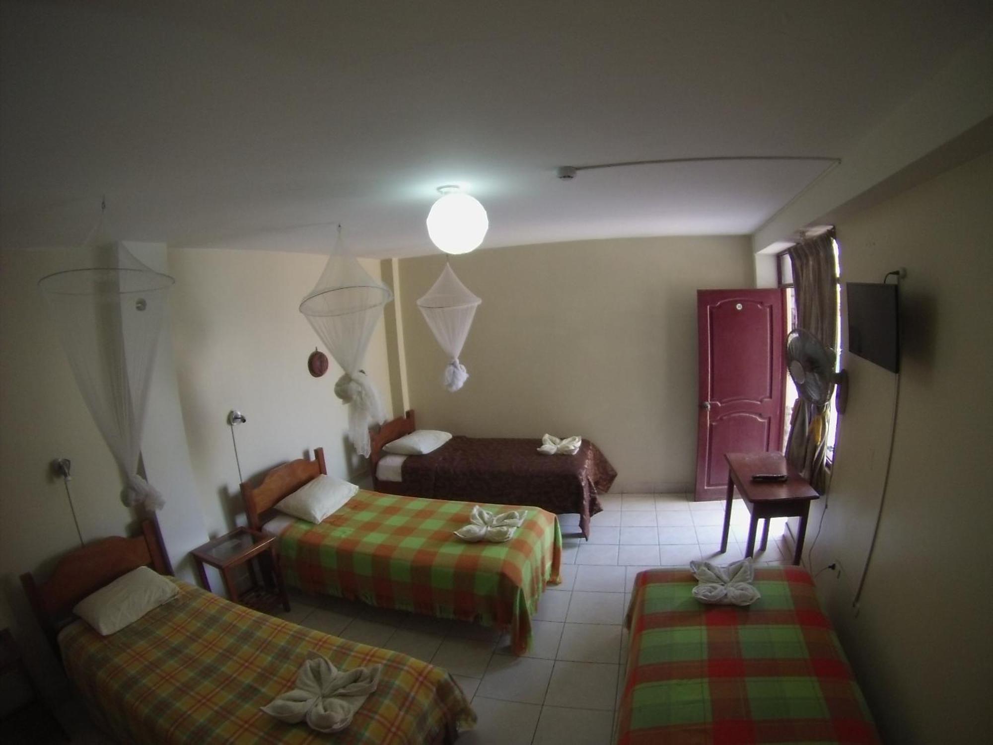 Hostal Naylamp Huanchaco Exterior photo